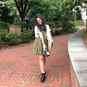 Meet your Posher, Paige